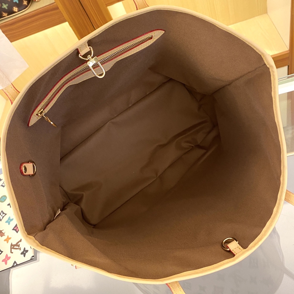 ルイヴィトンバッグ全体デザイン